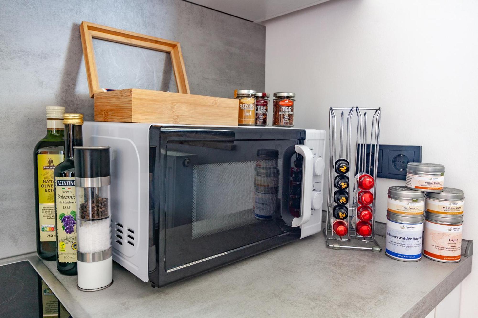 Apartment Armonia - Naehe Messe&city I Wlan I Parken I Arbeitsplatz *
