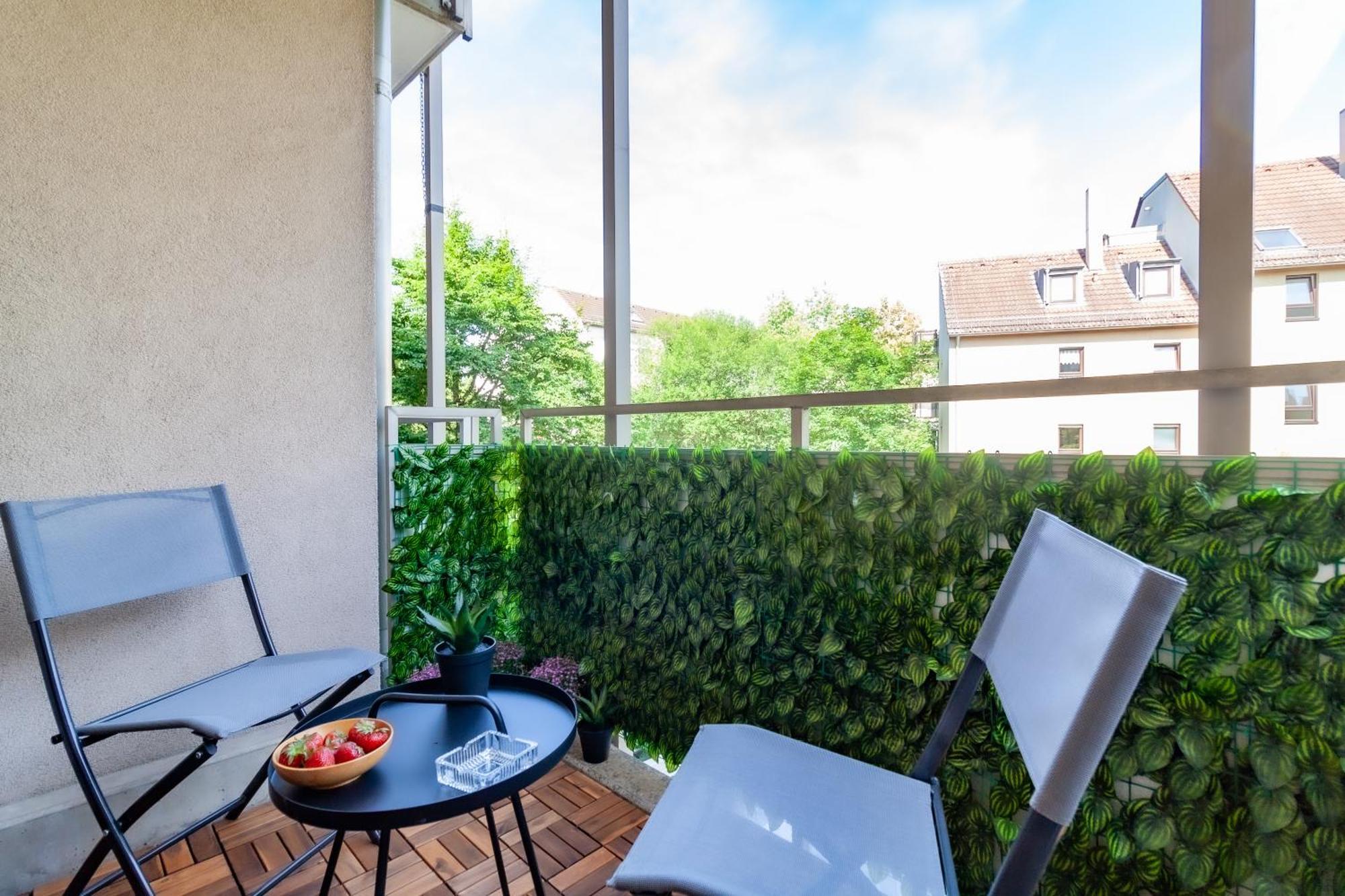 Armonia - Naehe Messe&city I Wlan I Parken I Arbeitsplatz Apartment *