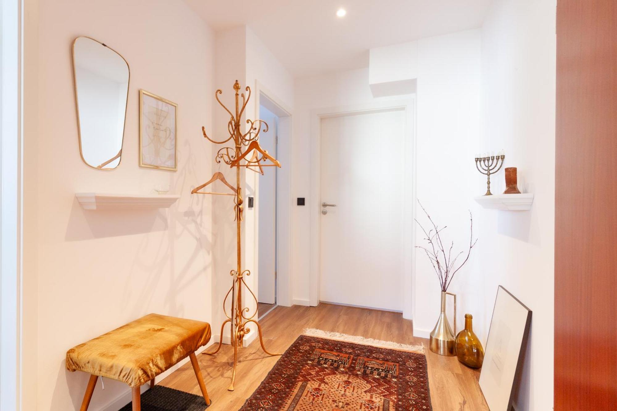 Apartment Armonia - Naehe Messe&city I Wlan I Parken I Arbeitsplatz
